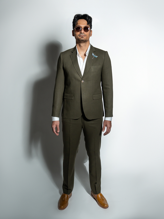 Horizonte Quebrado Suit